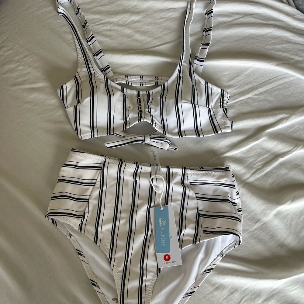 cupshe striped bikini